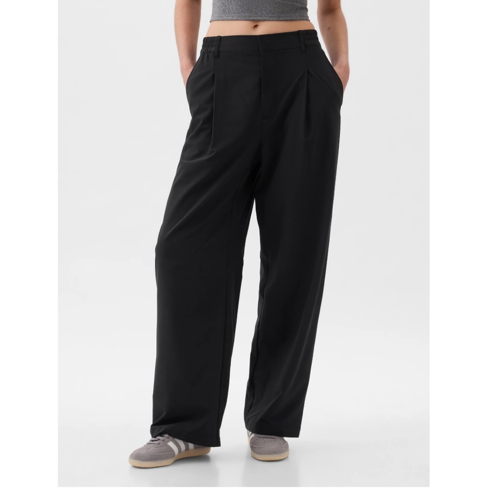 GapFit High-Rise Black Runaround Trousers — L